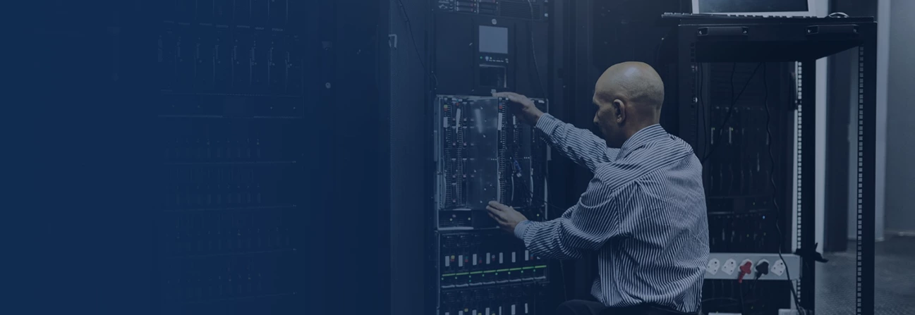 man providing IT infrastructure managed services