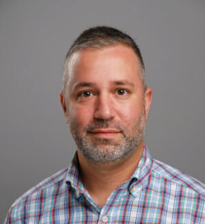 Chris Carreiro Headshot