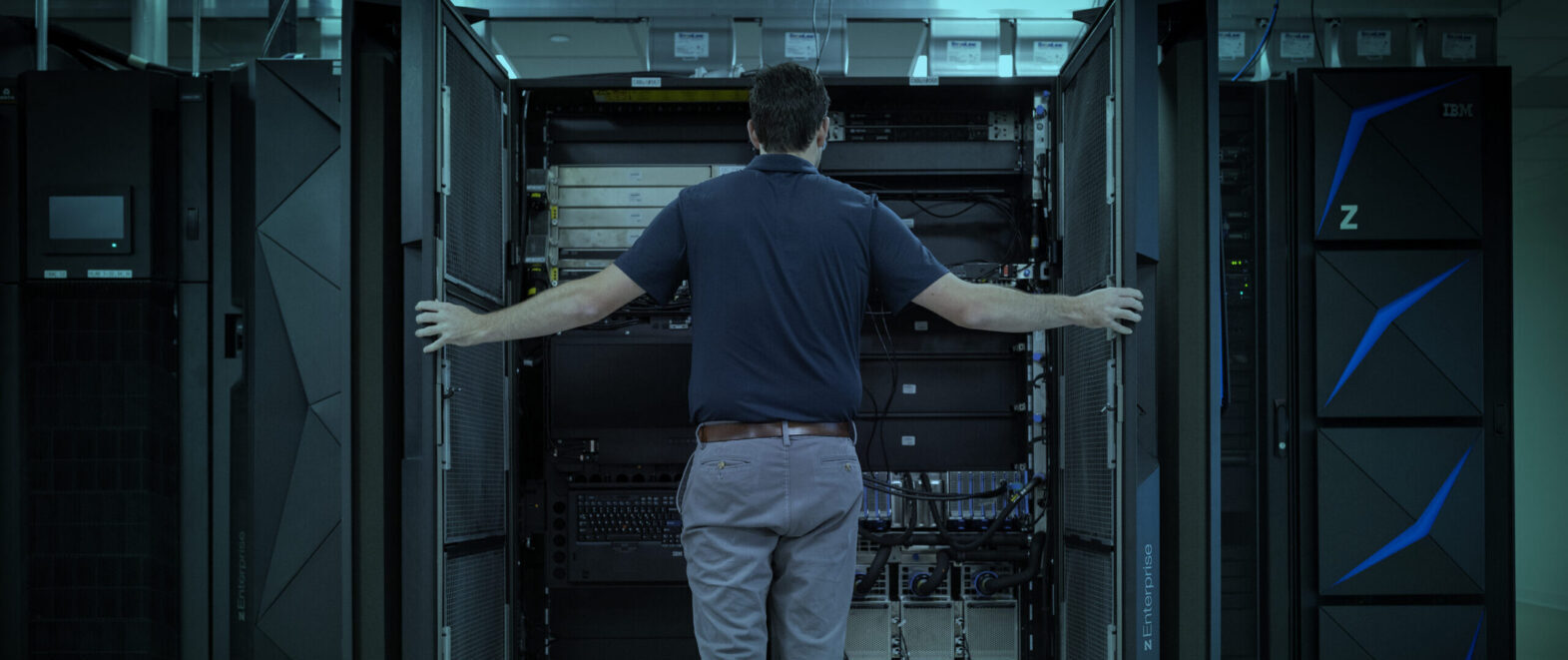 Le aziende IaaS che impiegano un ingegnere qualificato per la manutenzione dell'infrastruttura IT privata